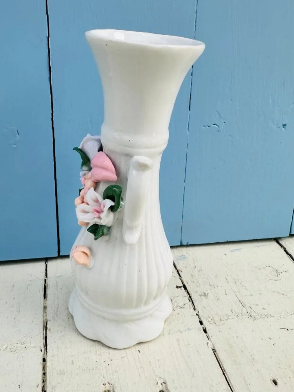 Vintage 1950's Capodimonte Style Ceramic Vase Cottagecore Floral Rose Vase - Picture 7 of 10
